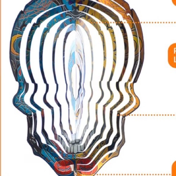 Skull Wind Spinner 3D Metal Garden Spinner Decoration Outdoors New - Picture 7 of 7